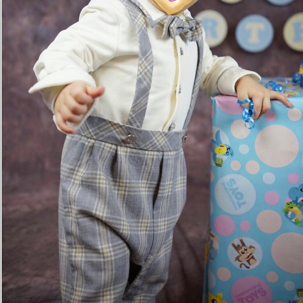 Kid’s one piece bodysuit